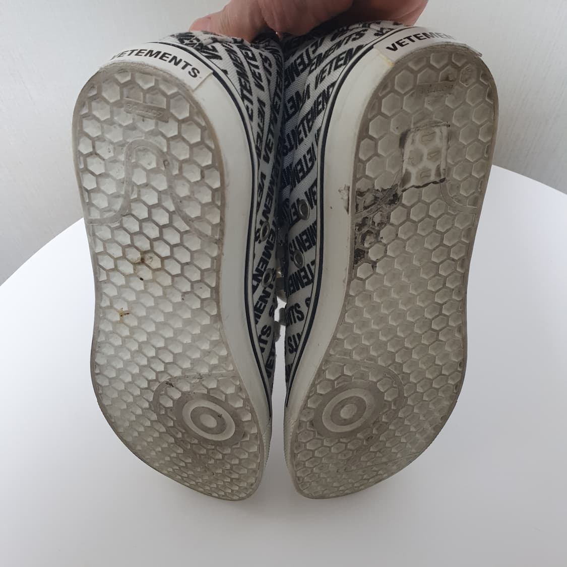 베트멍 로고 패턴 하이탑 스니커즈 상품이미지5