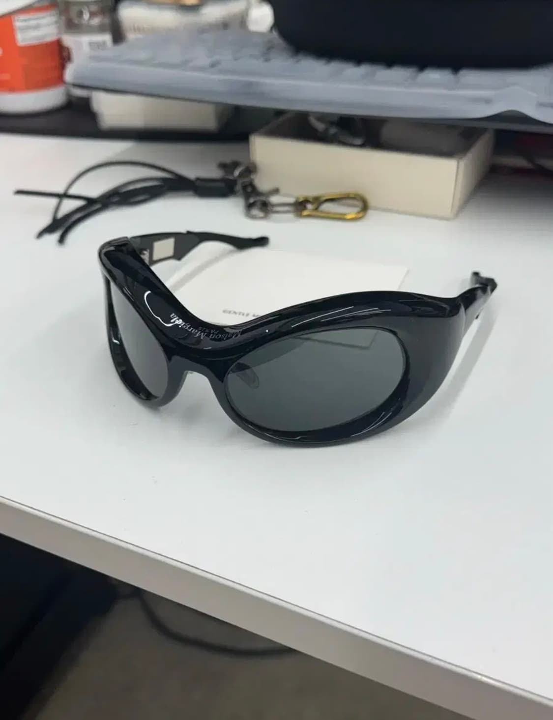 젠틀몬스터x마르지엘라 mm001 상품이미지1