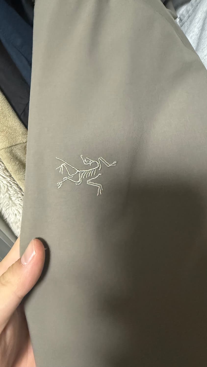아크테릭스 레드스텐 파카 M 상품이미지3