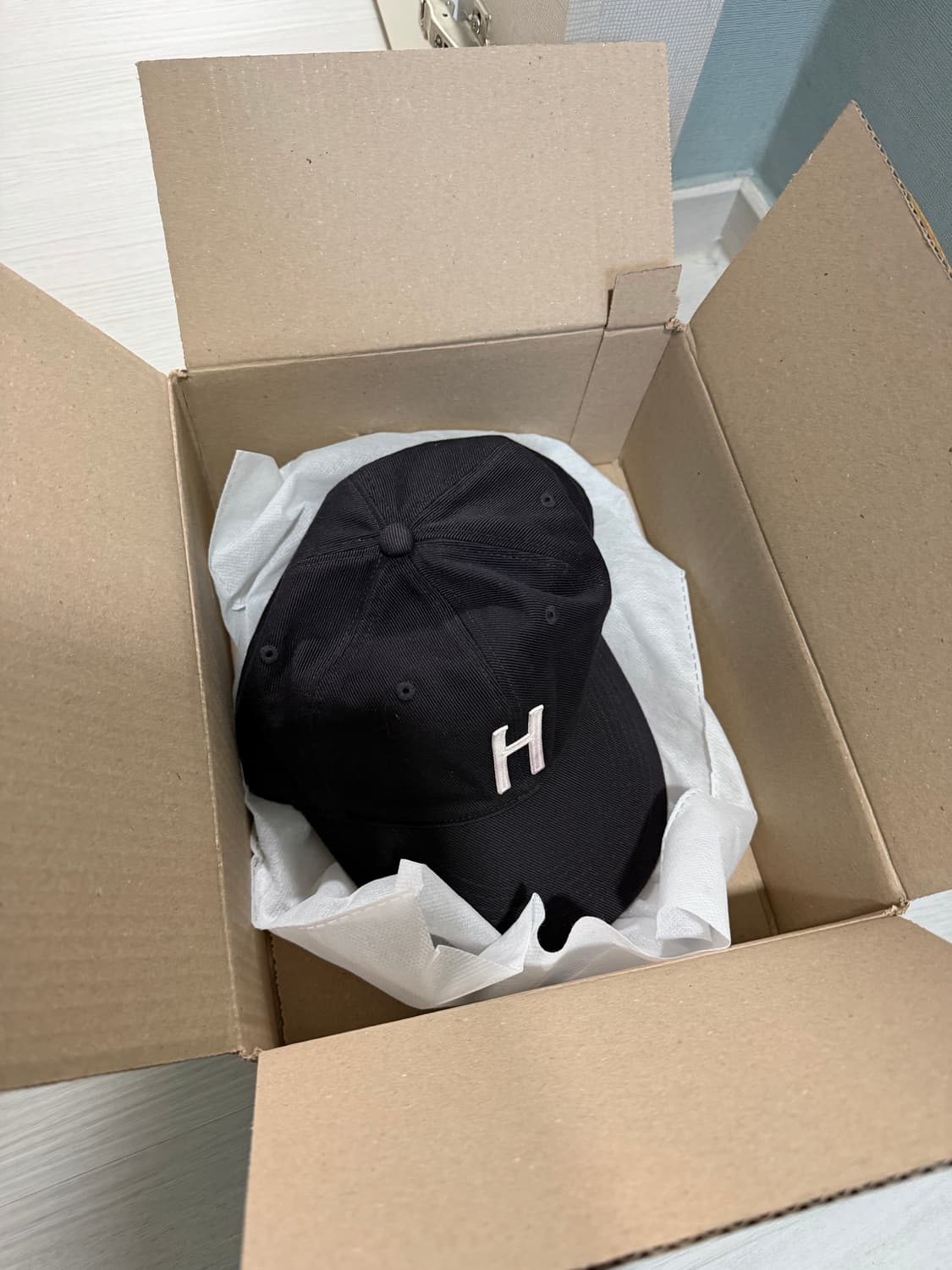 테프스토어즈 Horse H - almost black L사이즈 상품이미지2