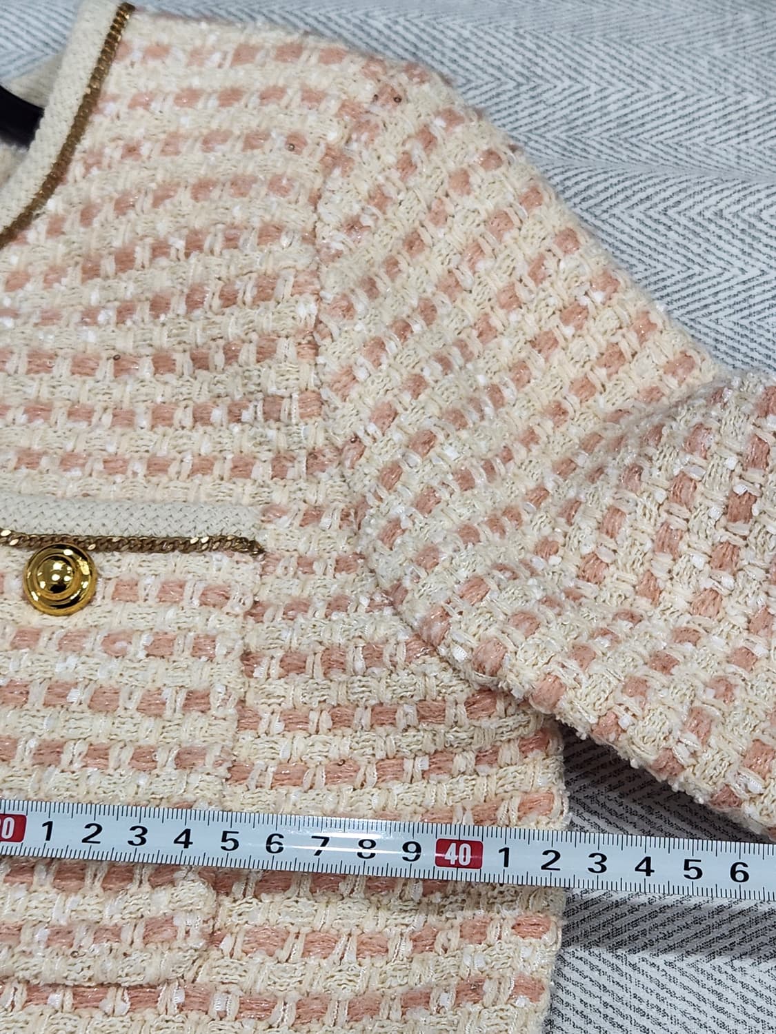 [S] 더맥 연핑크 금장 단추 트위드 니트 자켓 상품이미지7