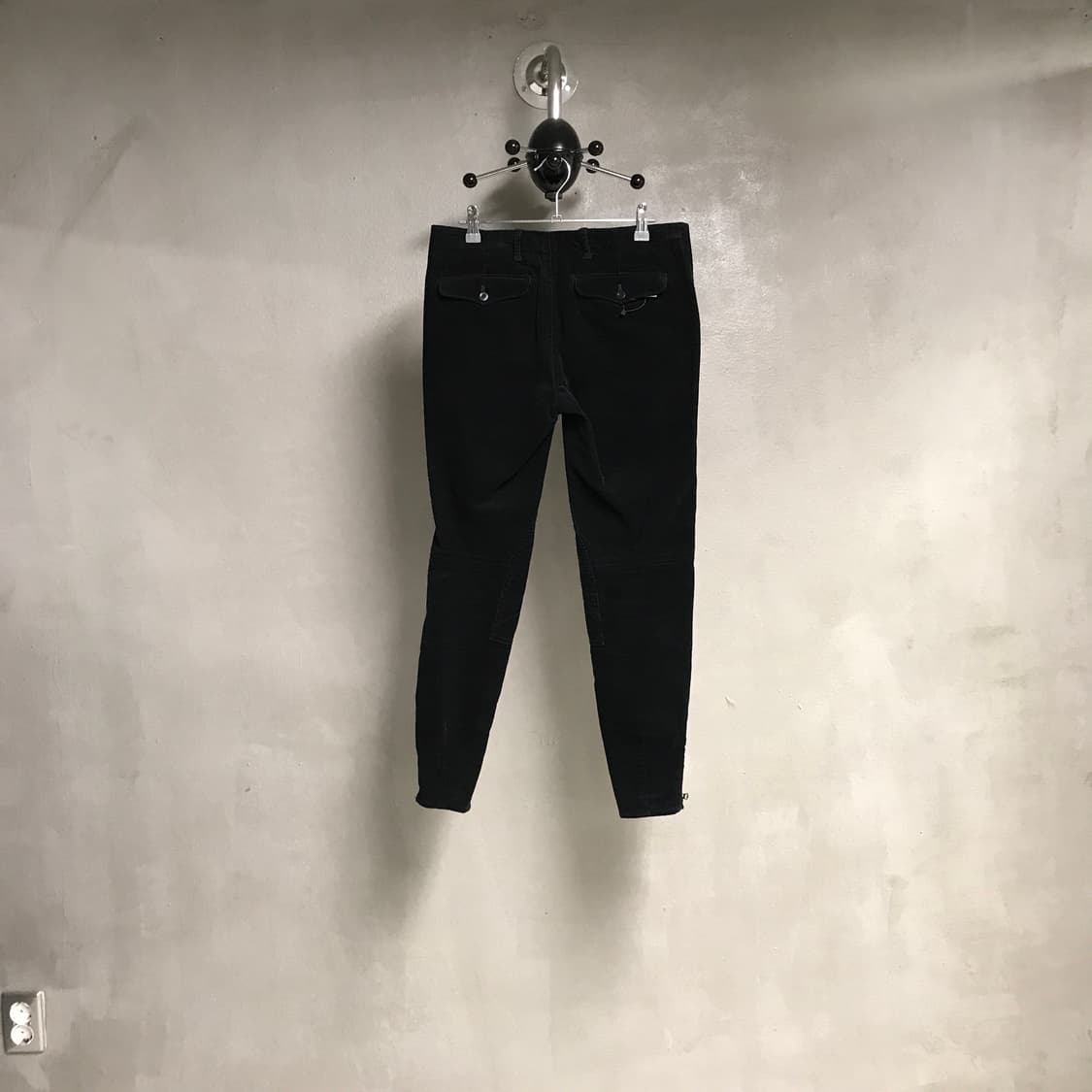 폴로 랄프로렌 코듀로이 팬츠 블랙 4(W) 상품이미지5