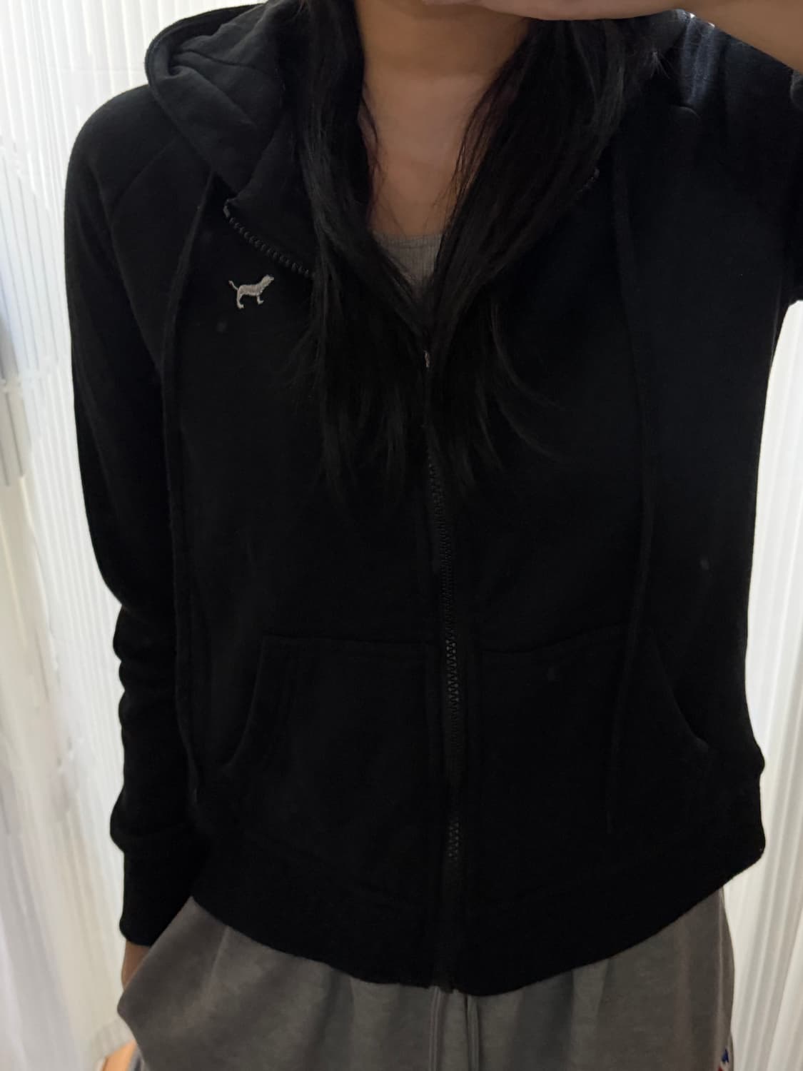 쥬시꾸뛰르 블랙 후드집업 s 상품이미지1