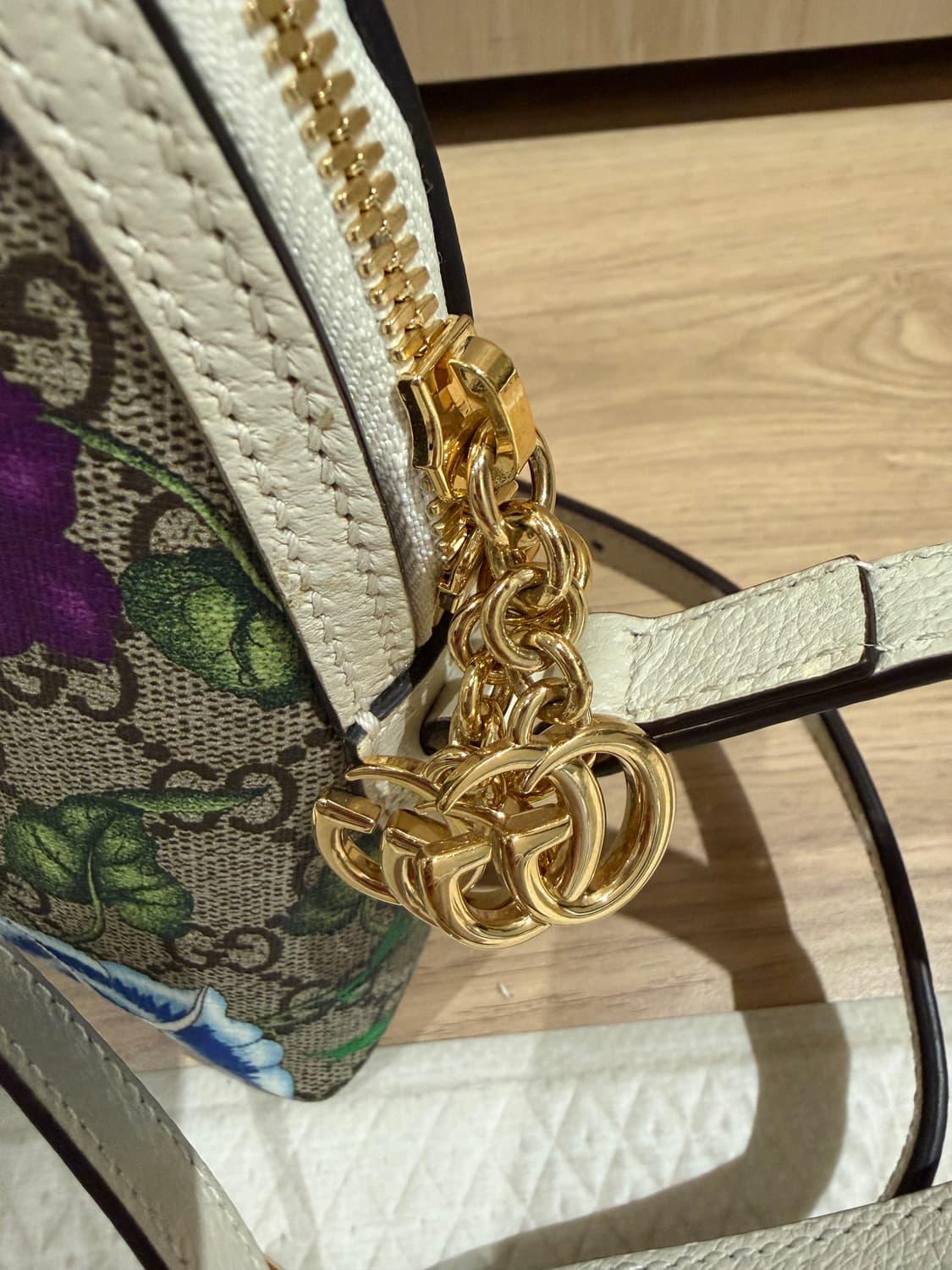 구찌 오디피아 플로랄 숄더백 상품이미지5