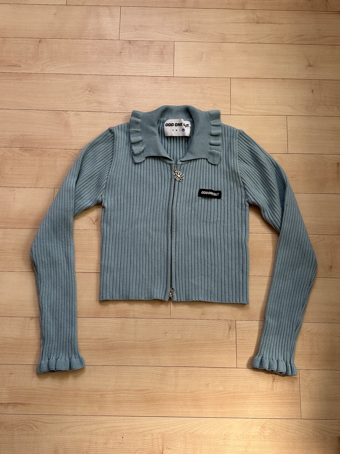 오드원아웃 집업 니트 가디건 상태 a+ 상품이미지2