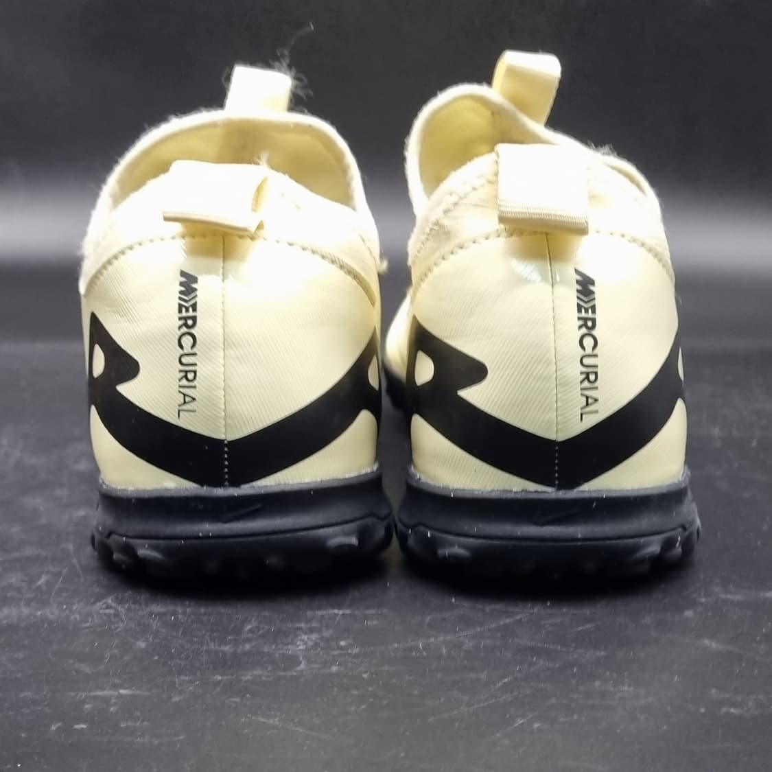 나이키 줌 머큐리얼 베이퍼15 풋살화240 상품이미지4