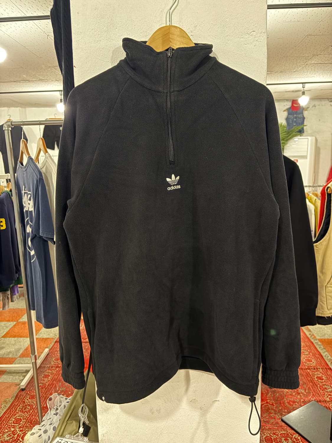 아디다스 후리스 반집업 상품이미지1