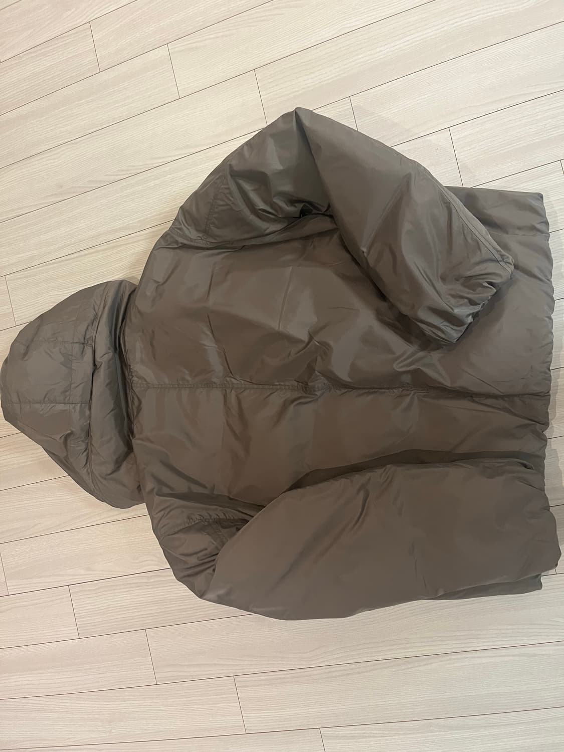 유니클로U / 25FW 퍼프테크 파카 브라운 / X 상품이미지3