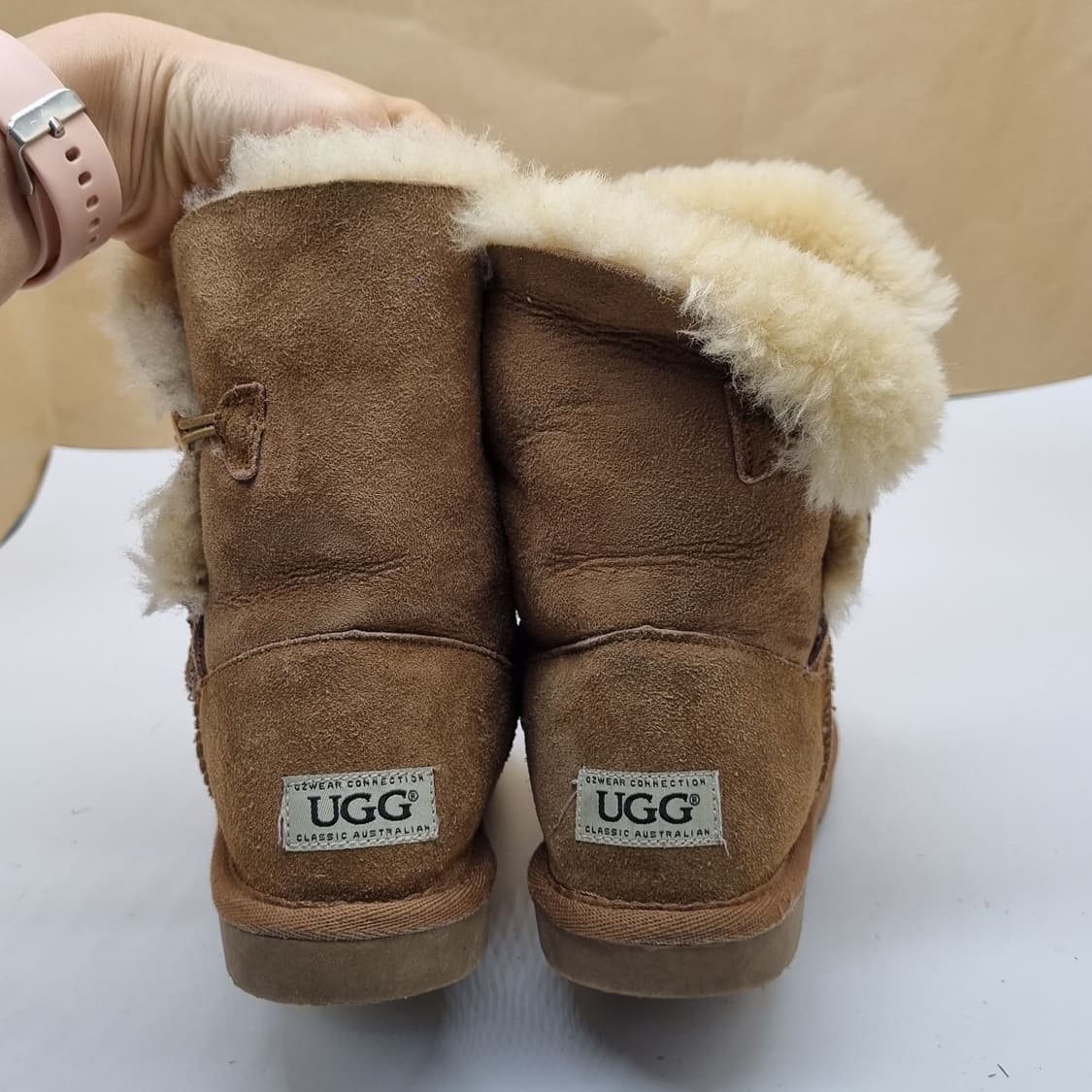 UGG어그 데일리 버튼 여성부츠225-230. 상품이미지4