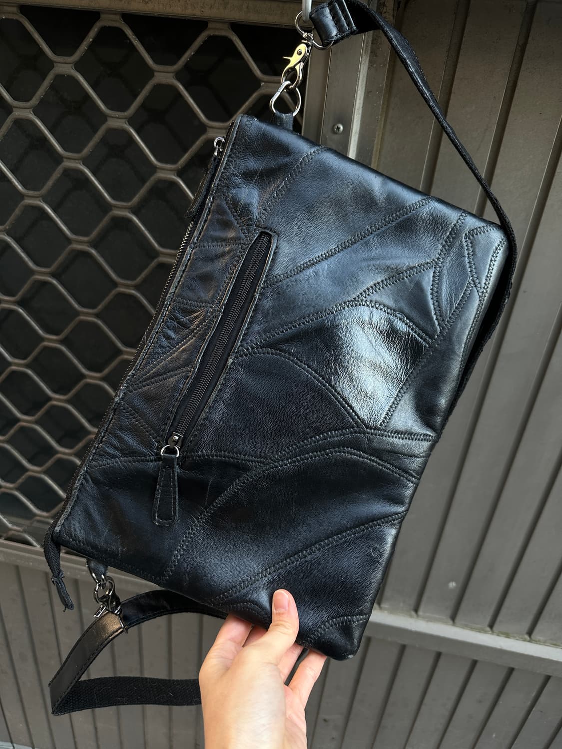 Skull stud punk leather cross bag 상품이미지5