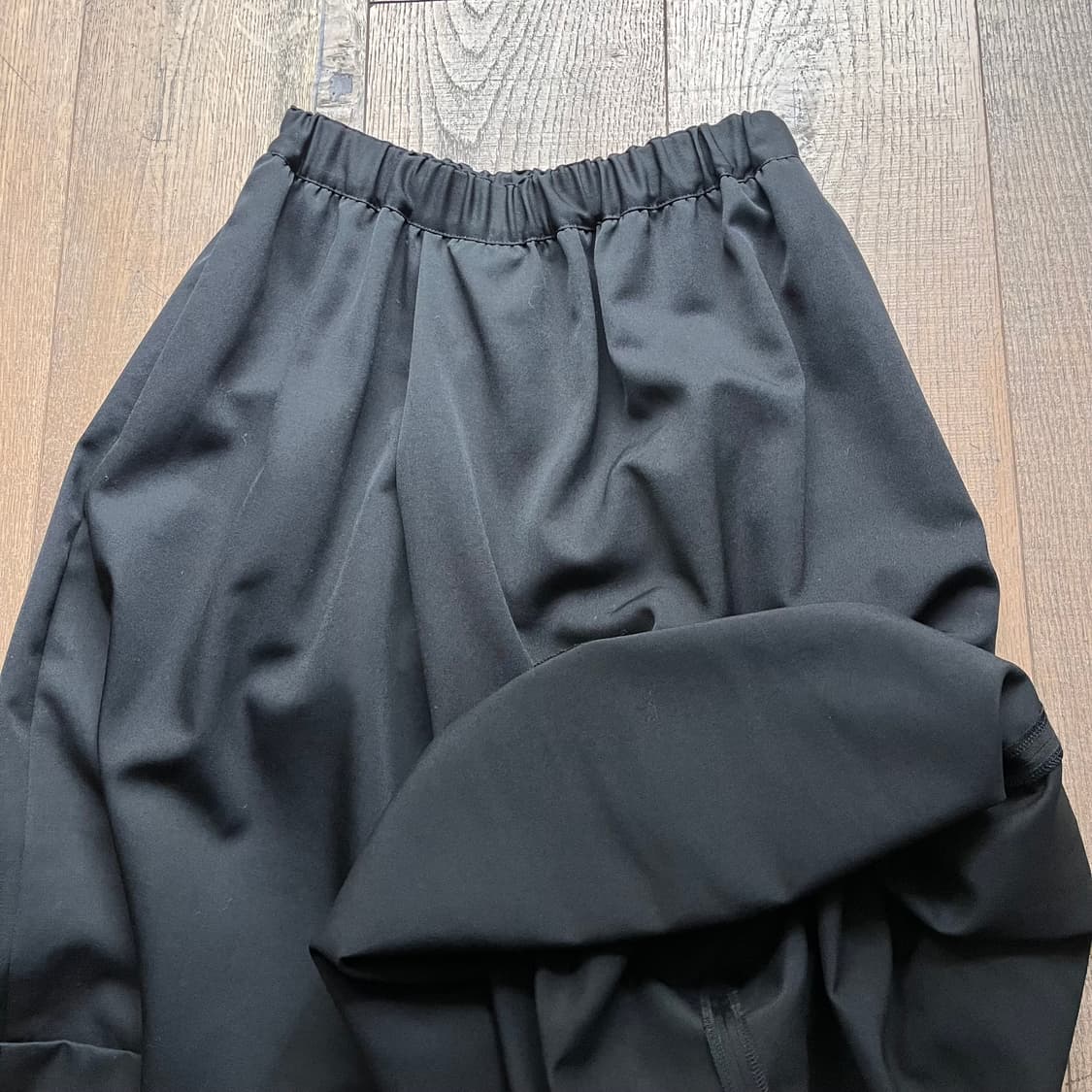 Asymmetry Wide Gaucho Pants 상품이미지7