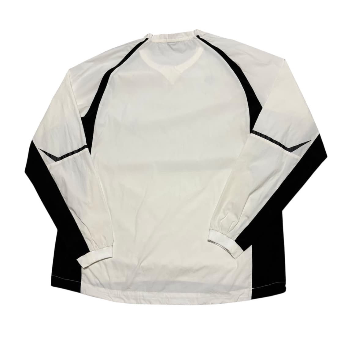 데상트 스몰로고 웜업 상품이미지3