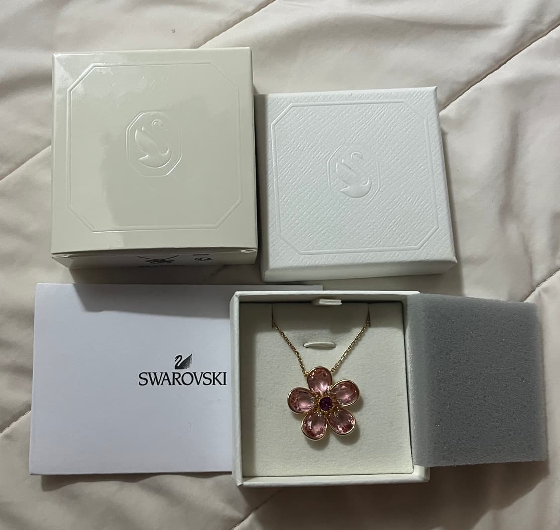 스와로브스키 꽃 펜던트 목걸이 상품이미지1