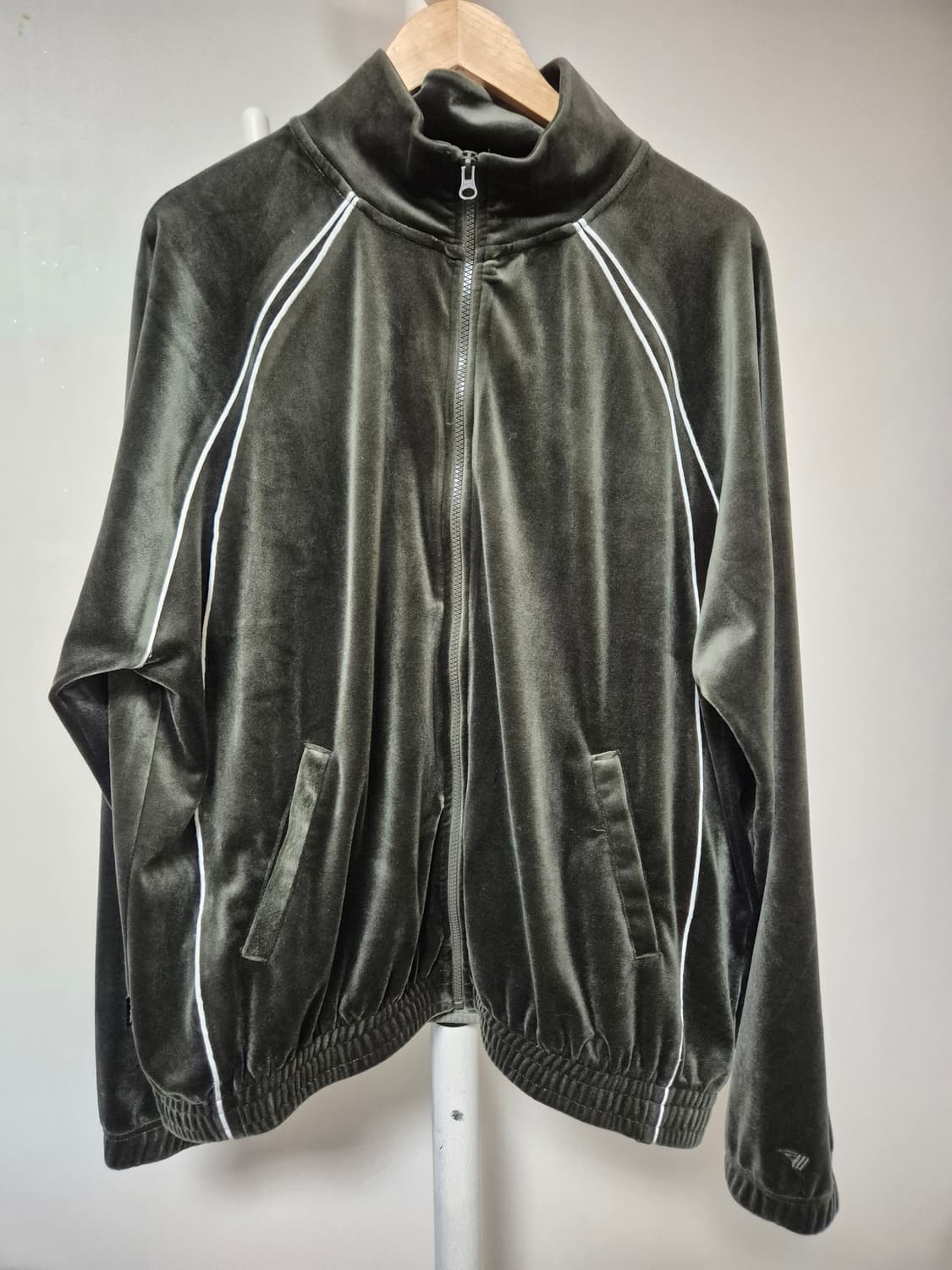 골라 벨벳 카키 집업 L 남여공용 Gola velvet 상품이미지1