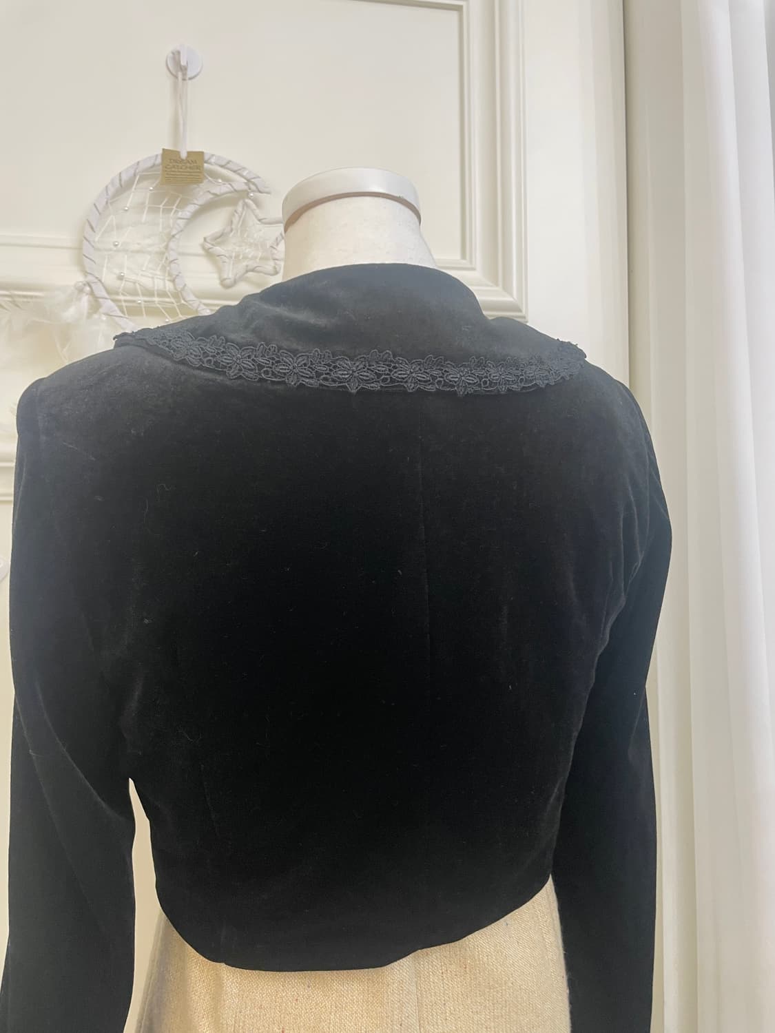 black lace velvet crop jacket 상품이미지6