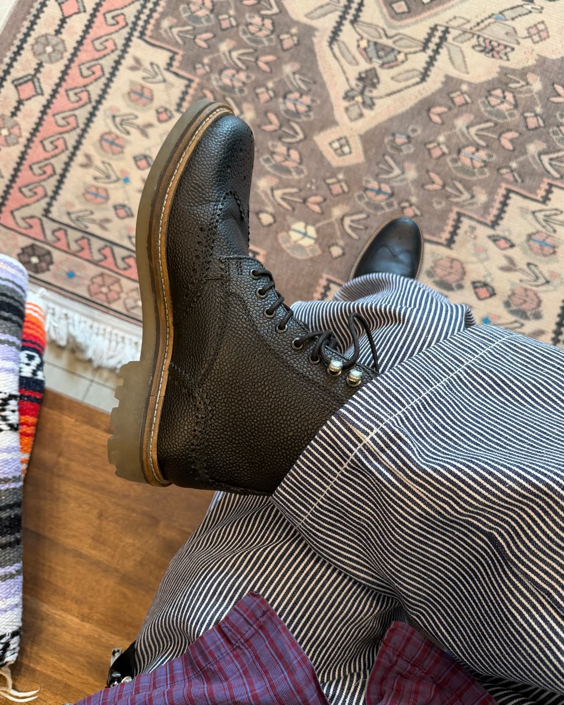 Clarks 클락스 몽마트 윙팁 레더 부츠 상품이미지3