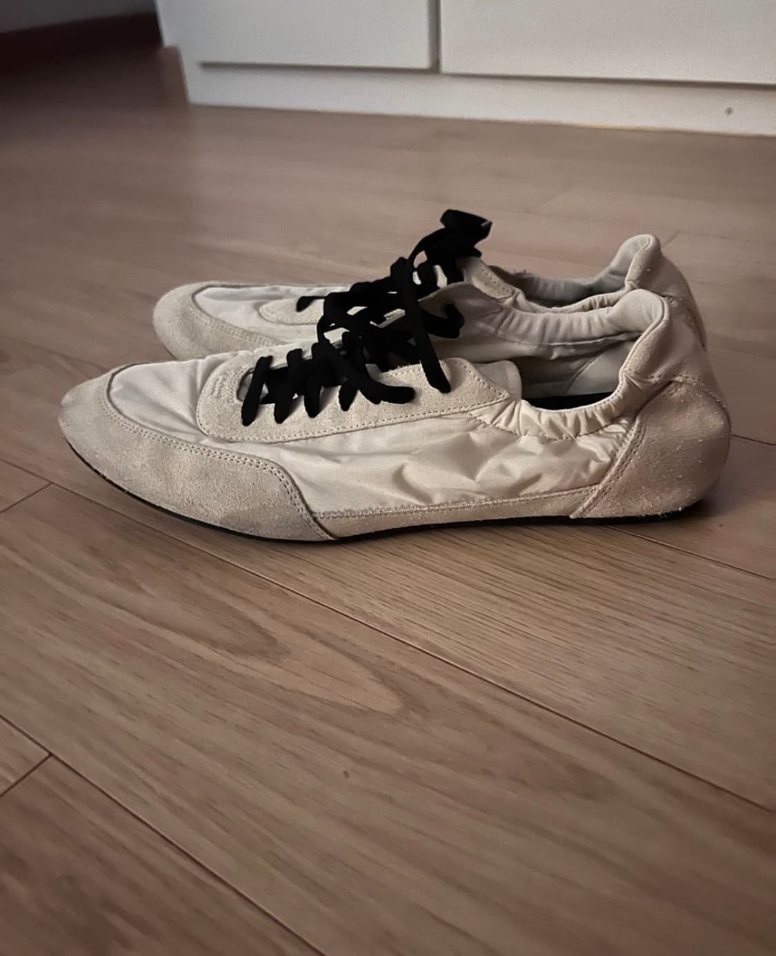 프라다 컬랩스 아이보리 상품이미지3