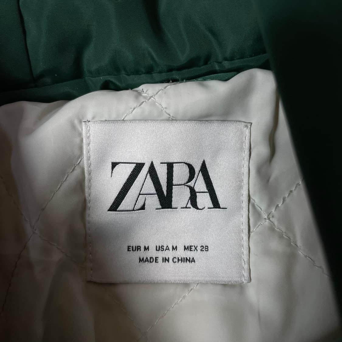 자라 아이보리 그린 포인트 뽀글이 플리스 자켓 M 상품이미지4