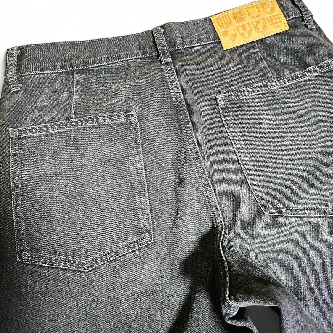 [31][유니클로XJ.W앤더슨] 와이드 핏 데님 다크그레이 상품이미지5