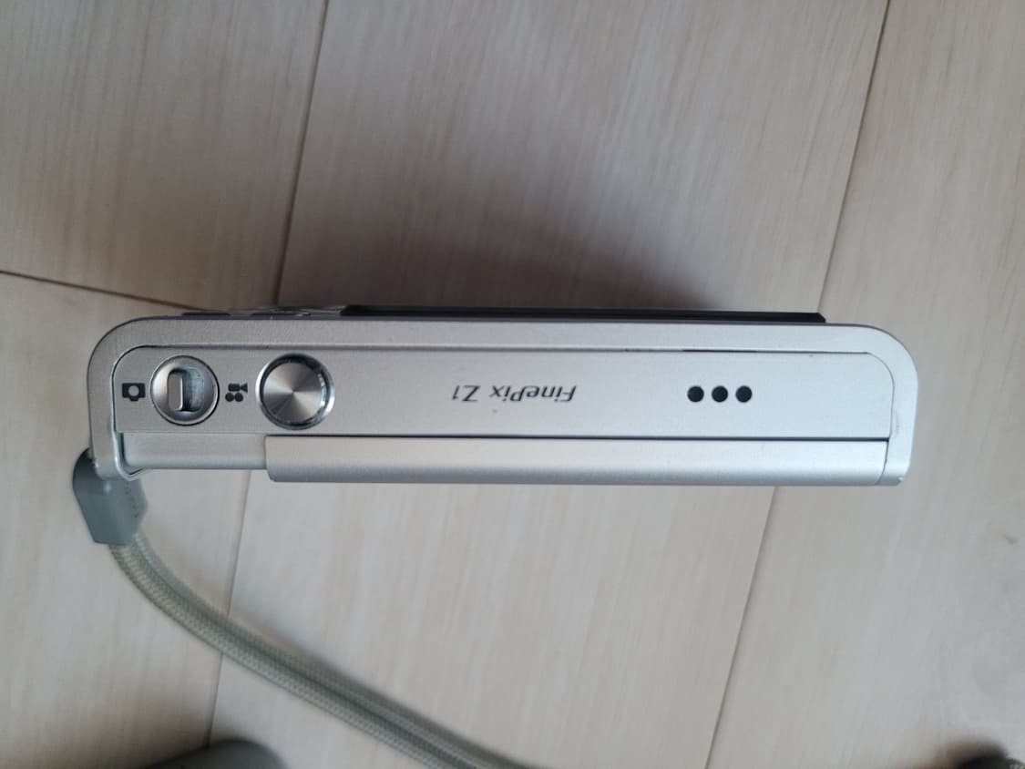후지필름 파인픽스 Z1 디지털카메라  상품이미지10
