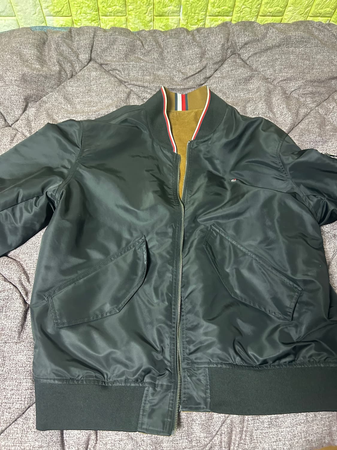 타미힐피거 코듀로이 리버시블 봄버자켓 상품이미지3