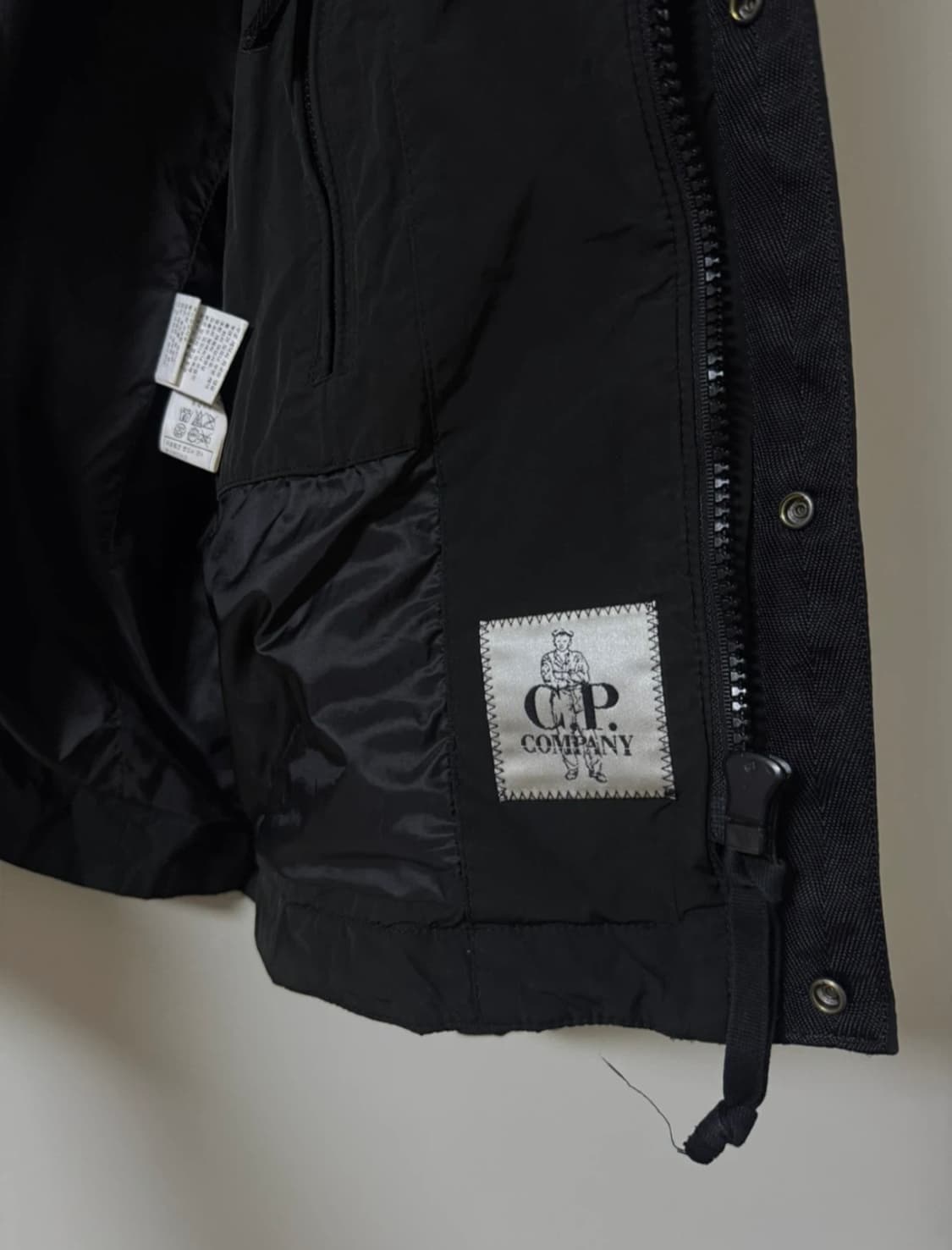 cp컴퍼니 자켓 상품이미지5