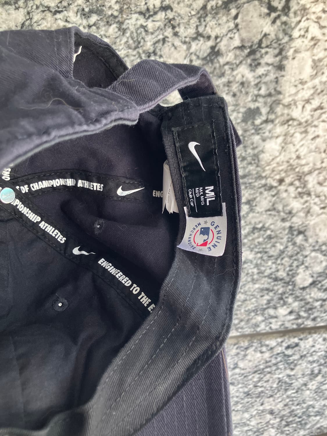 나이키 뉴욕양키스 볼캡 캡 모자 블랙 상품이미지4