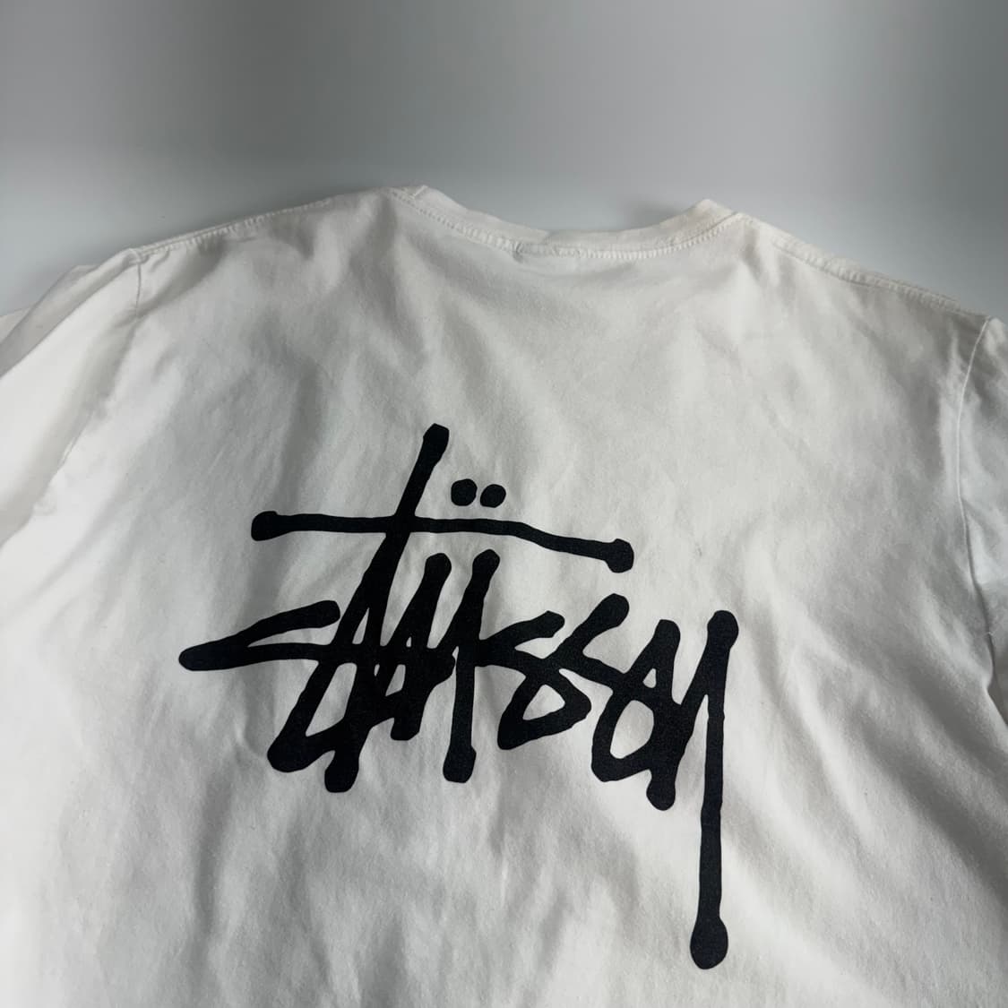 Stussy 스투시 블랙 백로고 화이트 반팔 상품이미지6