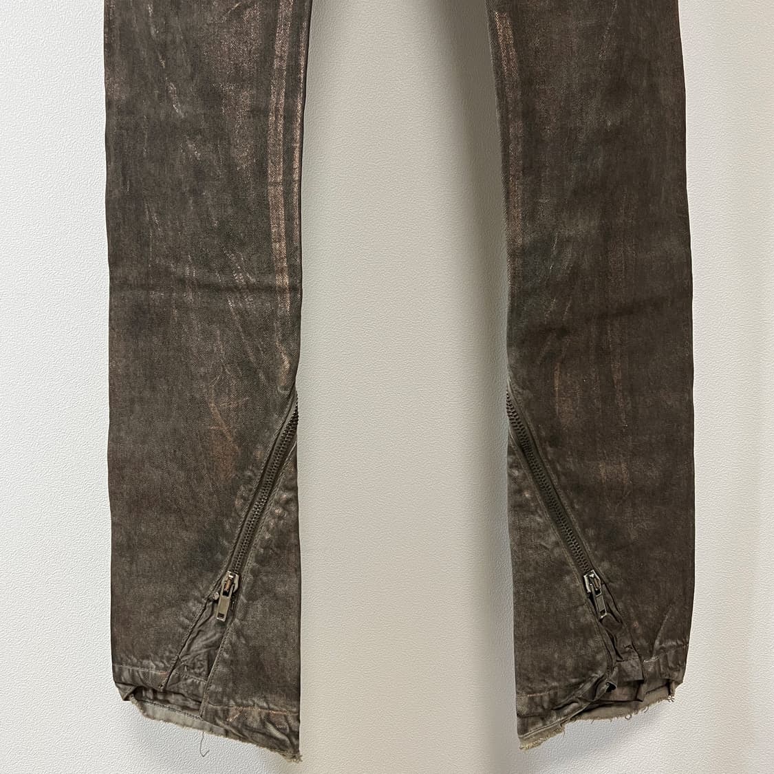 릭오웬스 09SS "STRUTTER" 왁스 코팅 바나나 컷 데님 팬츠 상품이미지6