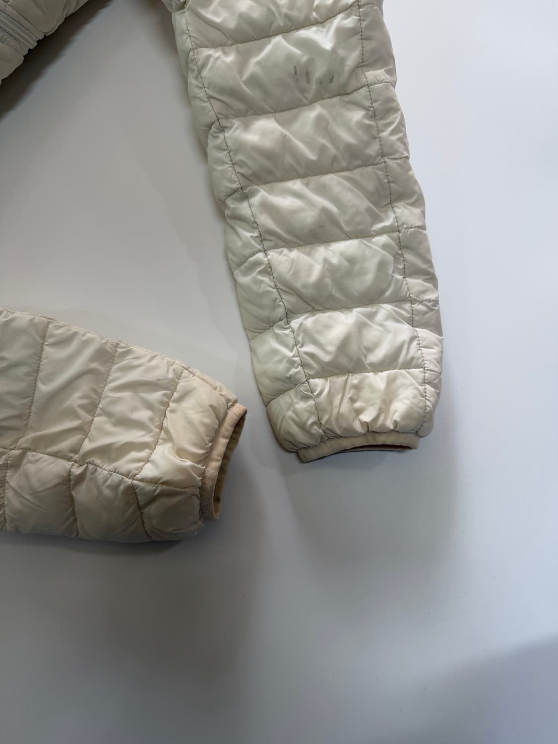 세이브더덕 경량 패딩 상품이미지5