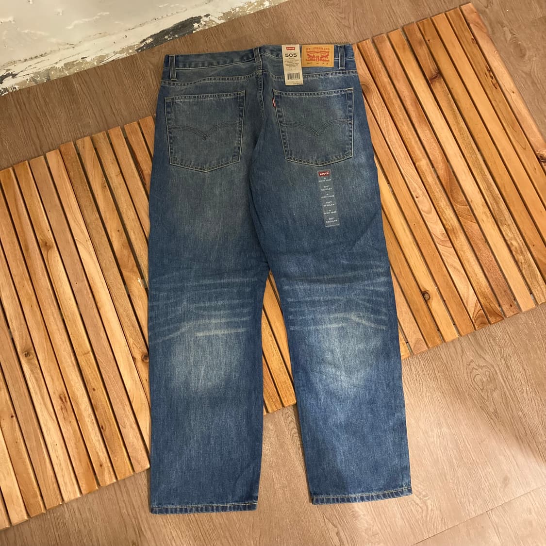 데드스탁 리바이스 505 레귤러 핏 워싱 데님 팬츠 상품이미지3