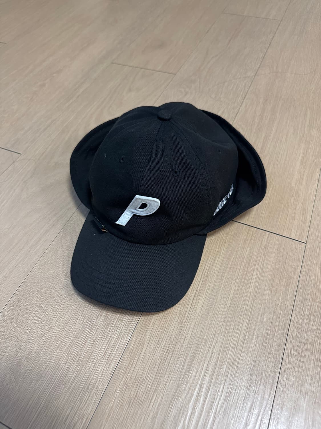 [L/XL] 팔라스 25ss 고어텍스 넥 세이버 p 6패널 캡 블랙 상품이미지1