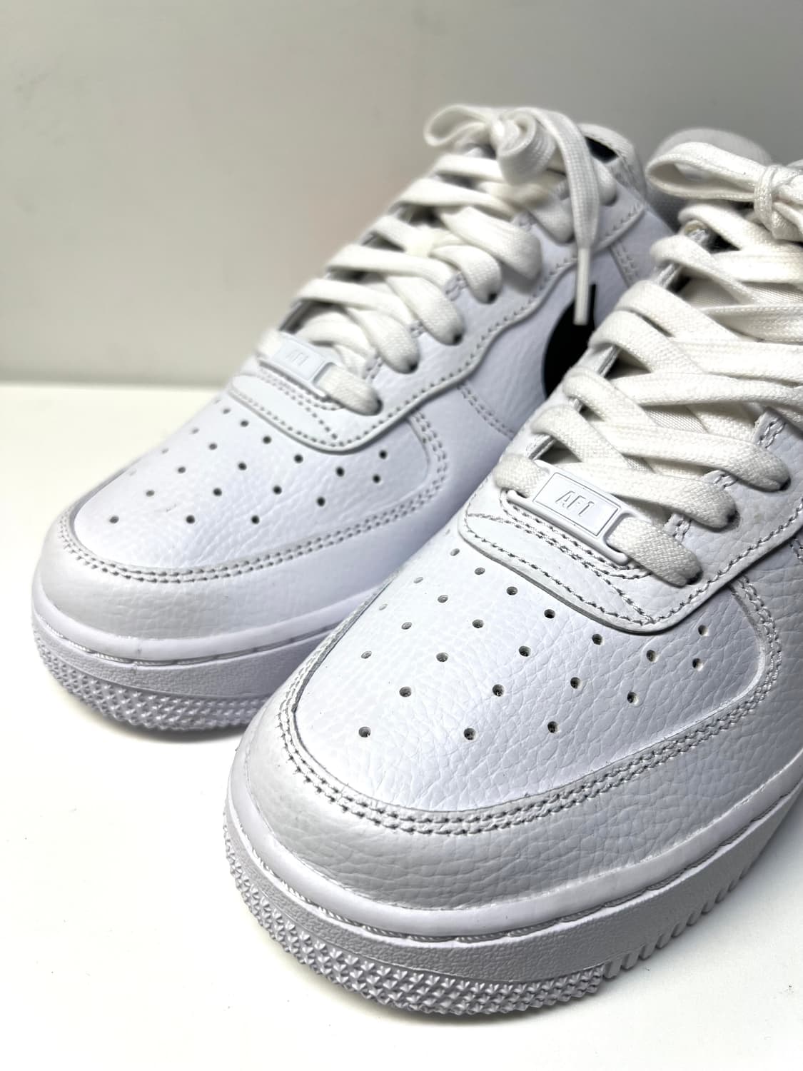 [245] (W) 나이키 에어포스 1 '07 화이트 블랙 상품이미지2