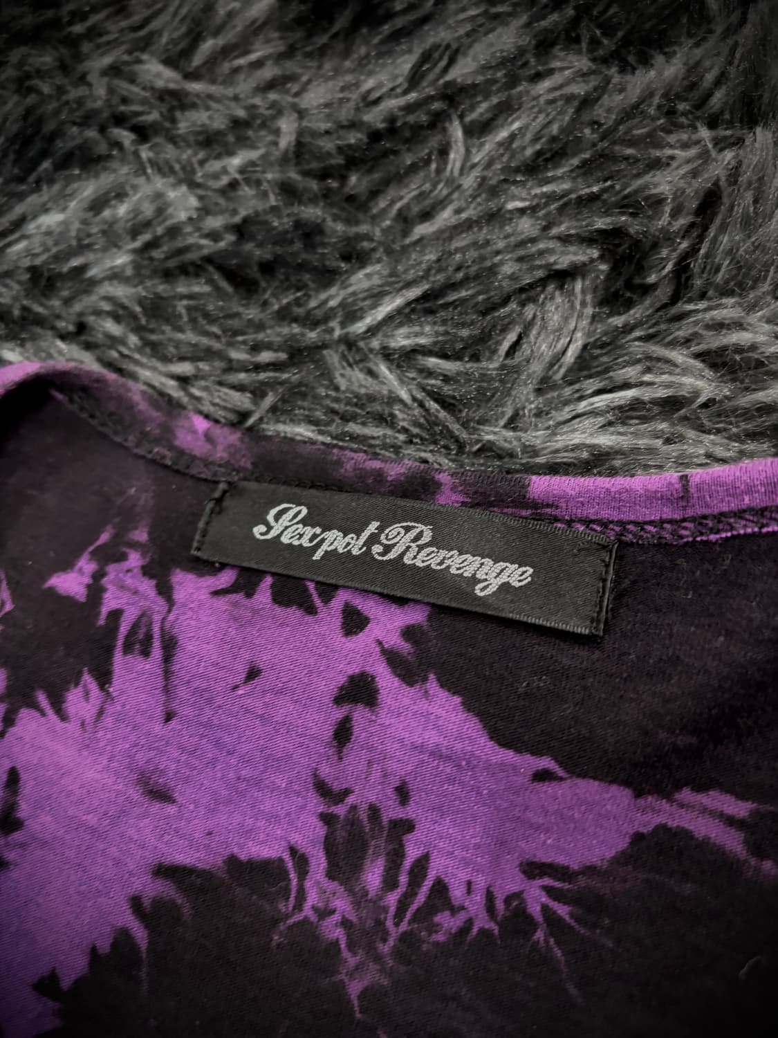 Sexpot Revenge 퍼플 펑키레터링 & 체인 스컬 긴팔 티셔츠 상품이미지10