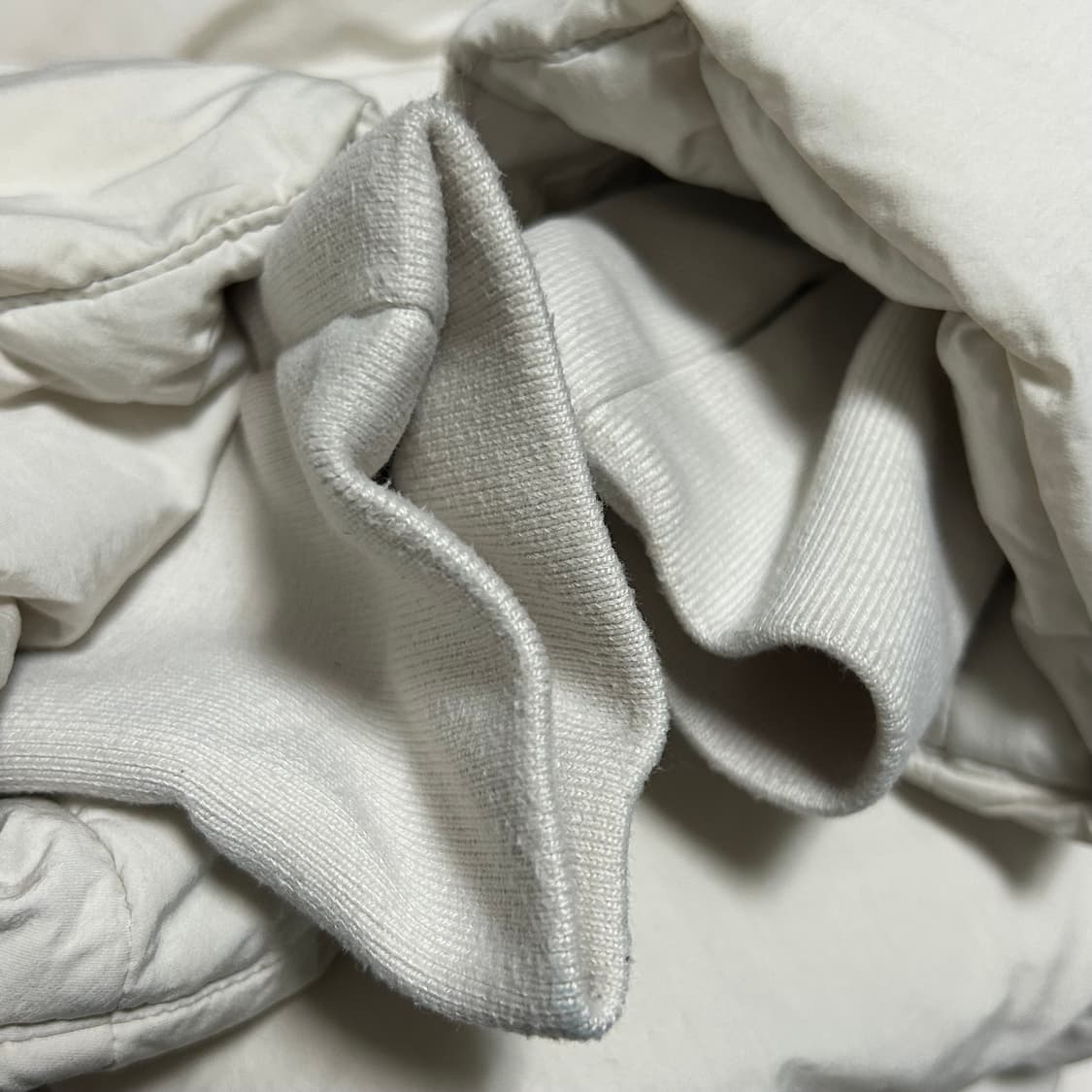 노이어 크롭 레이어드 푸퍼 자켓 패딩 오프 화이트 36 상품이미지10