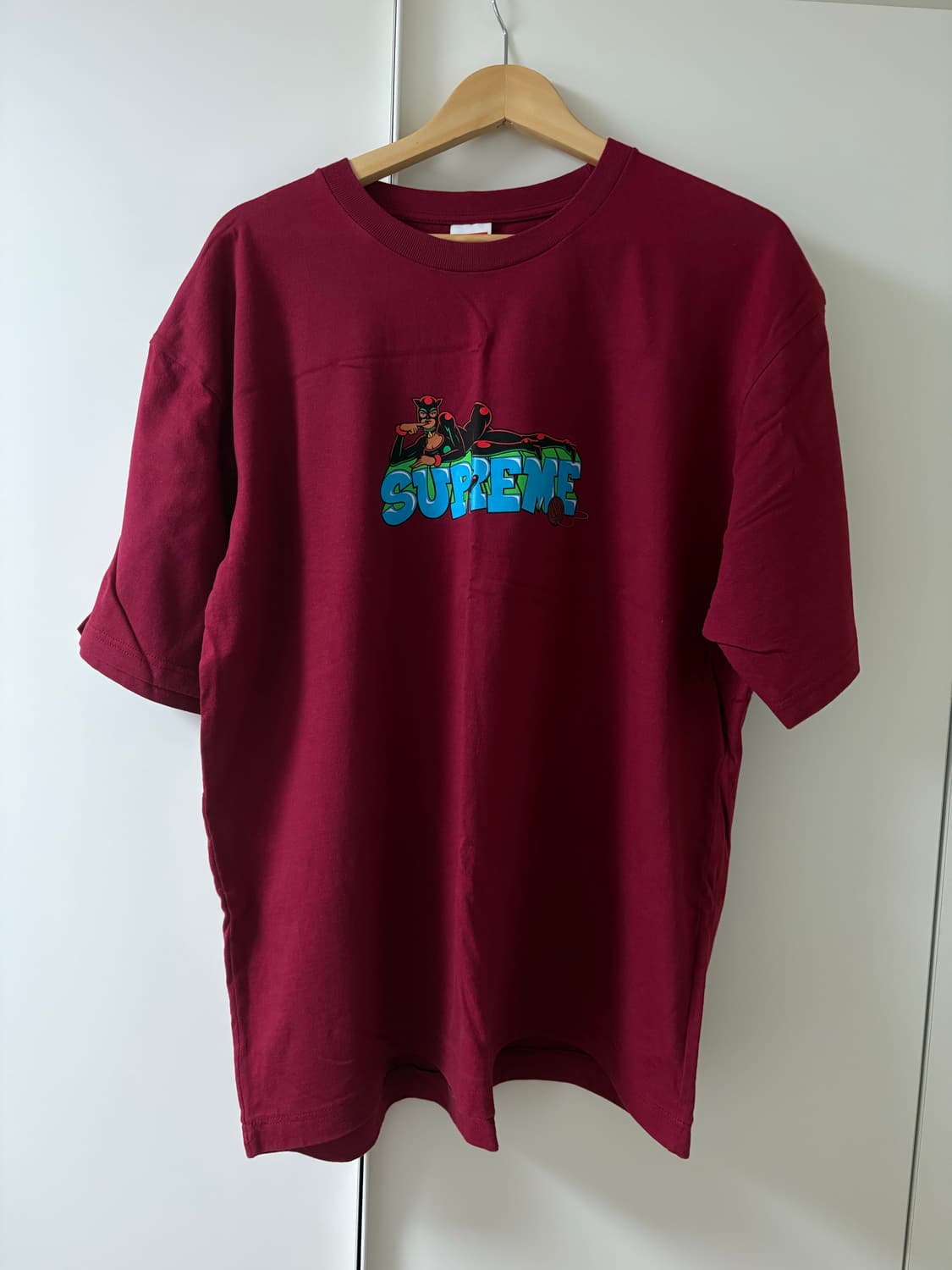 XL)슈프림 Supreme Catwoman T-Shirt Cardinal 상품이미지2
