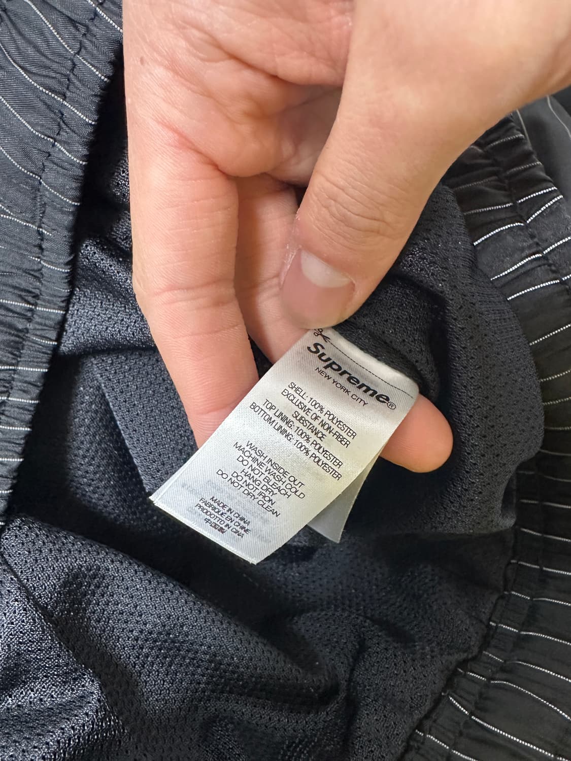 24fw슈프림 리플렉티브 핀스타리프 트랙 팬츠 블랙 L 2회착 상품이미지6
