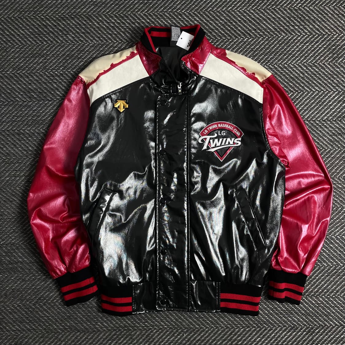데상트 KBO LG 트윈스 유광 베이스볼 바시티 자켓y 3242 상품이미지3