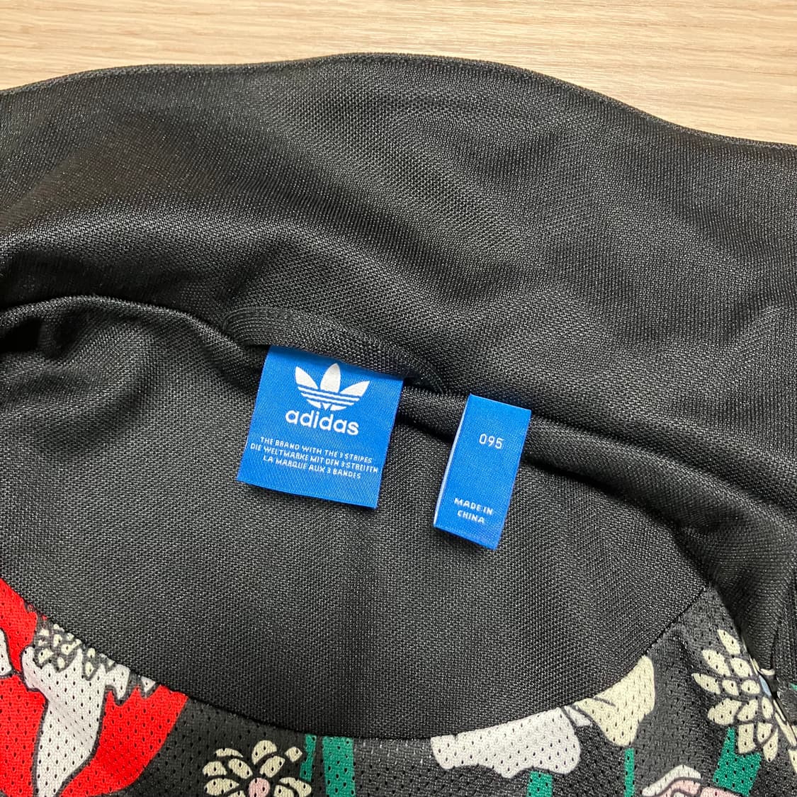 아디다스 유로파 플라워 프린팅 져지 트랙탑 상품이미지6