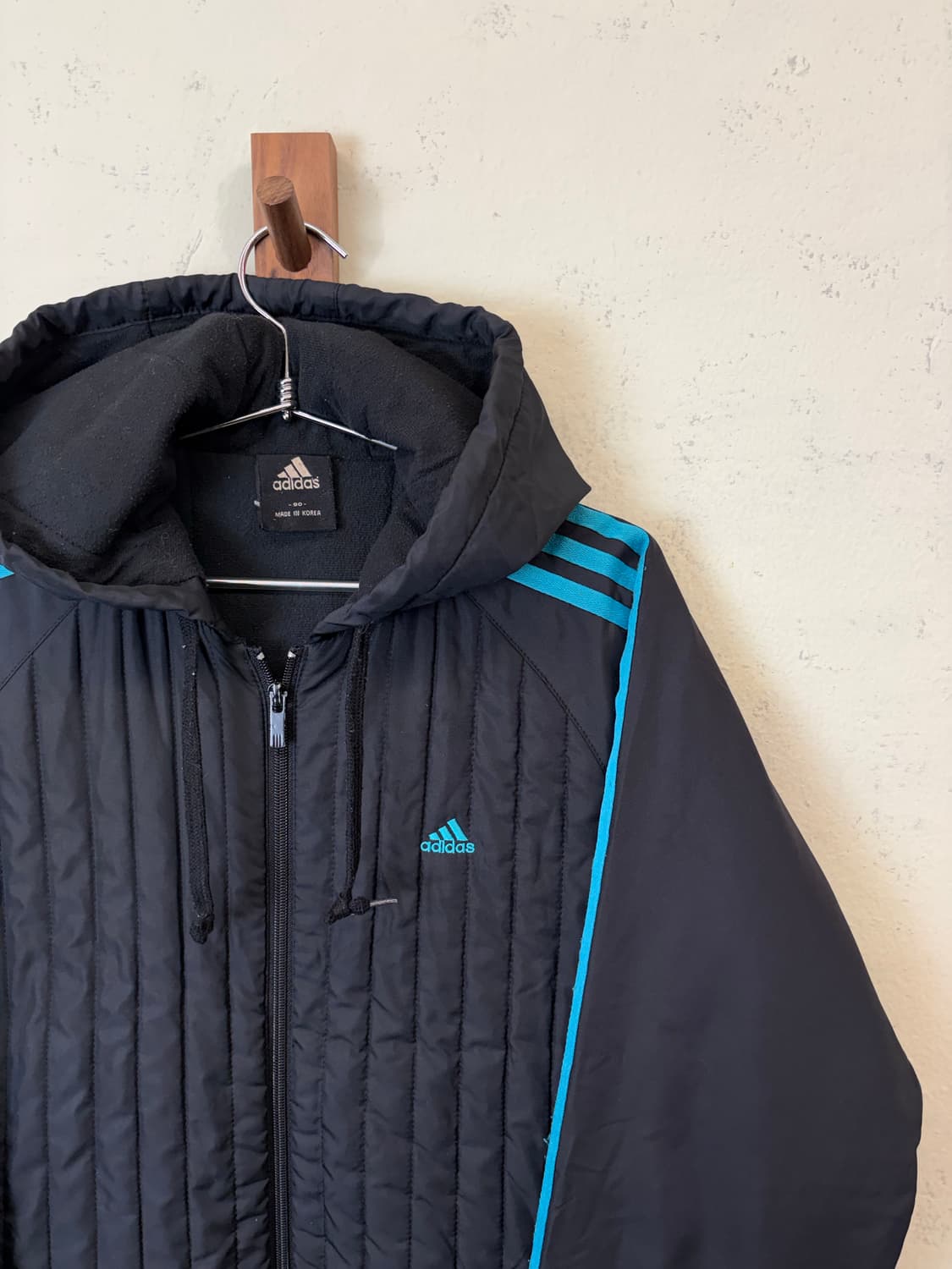 아디다스 올드스쿨 퀼티드 삼선 후드점퍼 상품이미지2