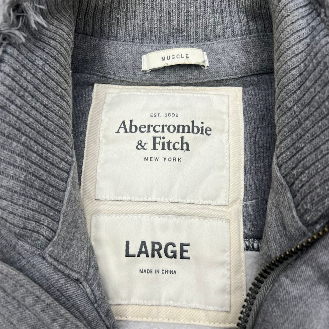 아베크롬비 그레이 집업 상품이미지3