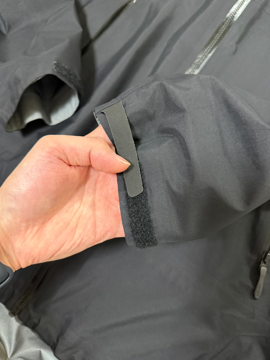 아크테릭스 베타 SL BLACK (MD size) 판매합니다! 상품이미지3