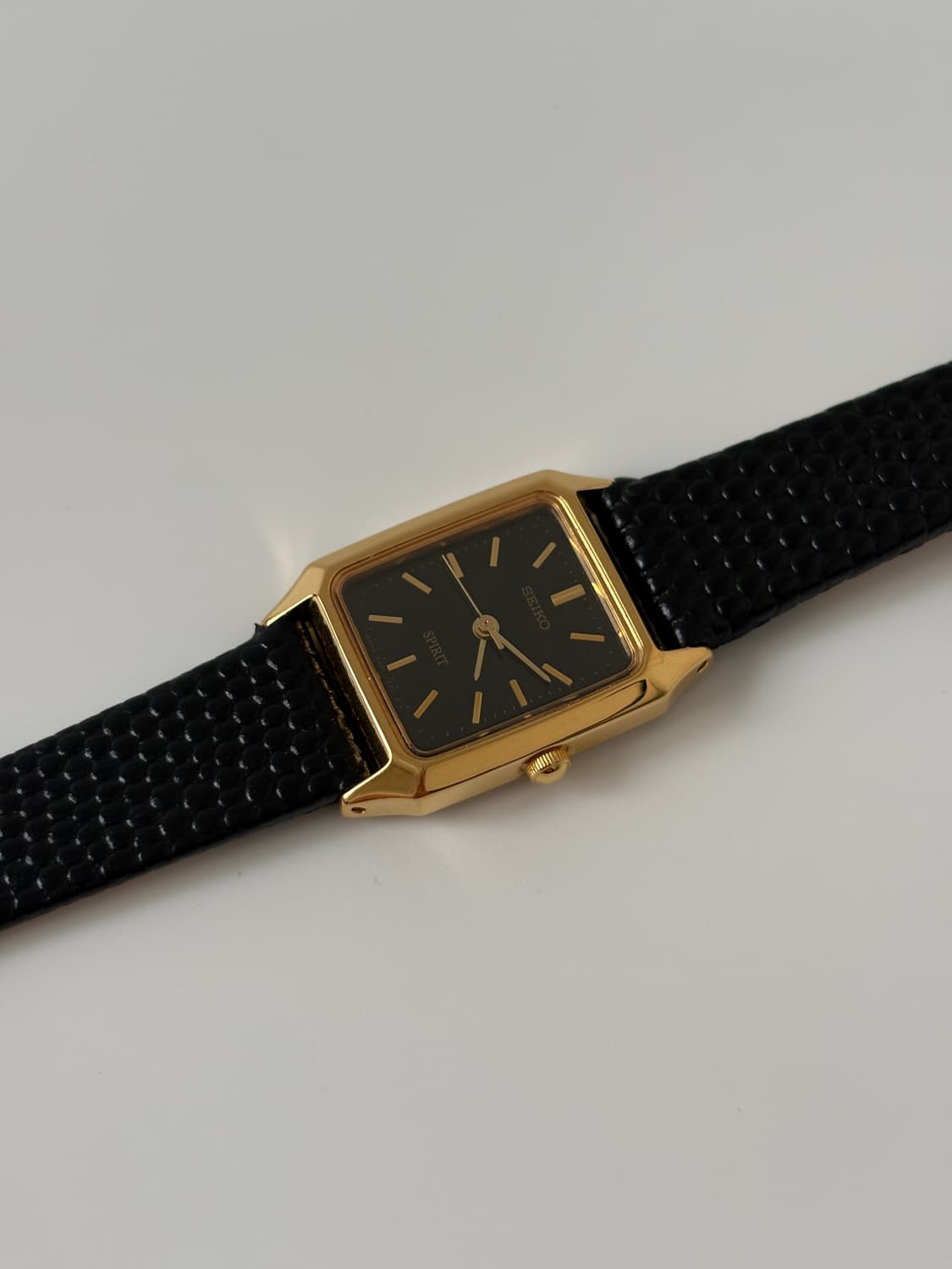 1990s Spirit Black Dial Gold Tank Quartz 상품이미지4