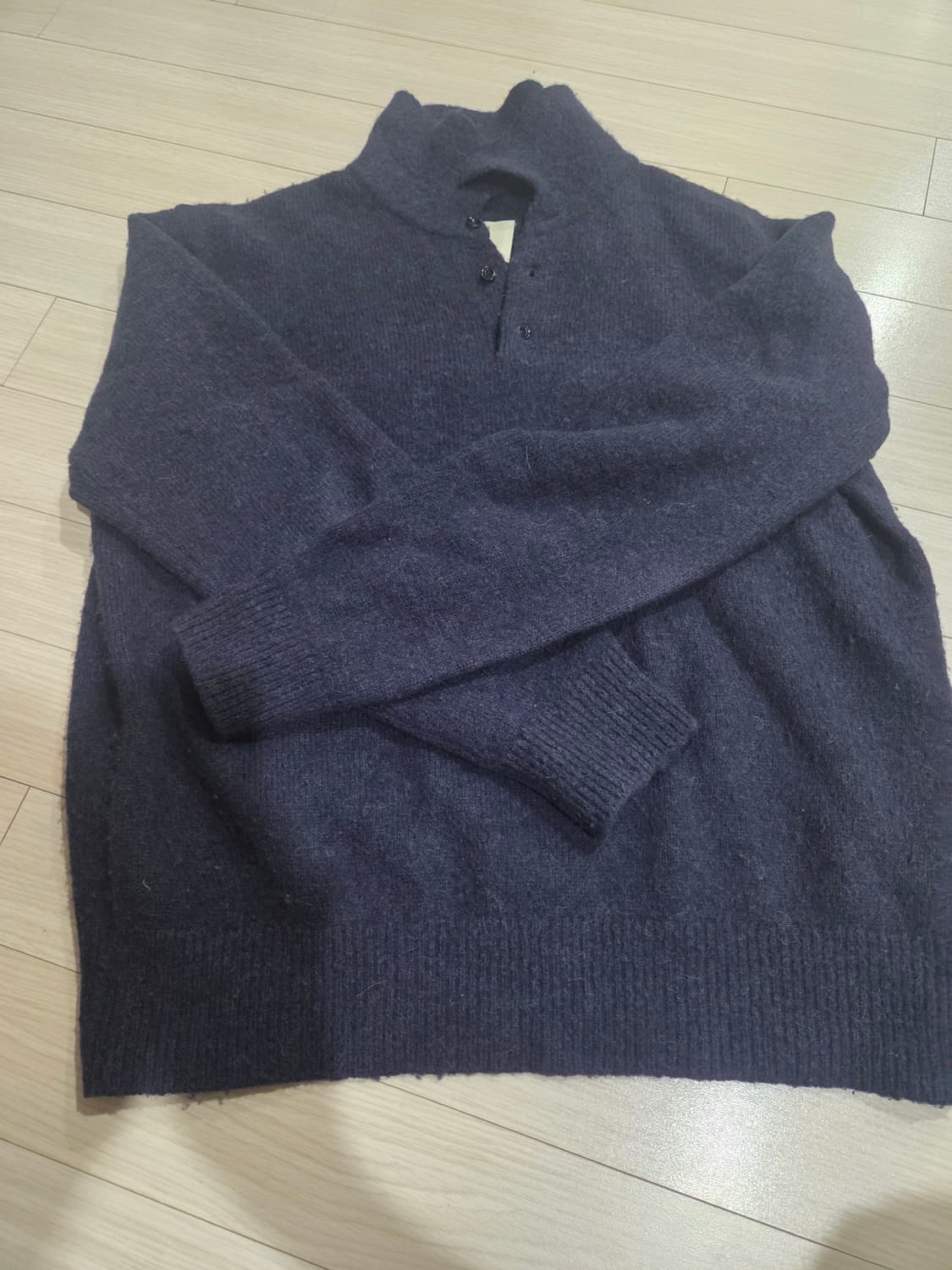 포터리 컴포트 폴로니트 네이비 3사이즈 팝니다. 상품이미지1