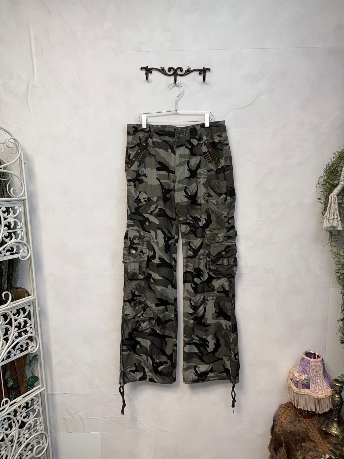 Ash khaki camouflage multi pocket 카고팬츠 상품이미지1