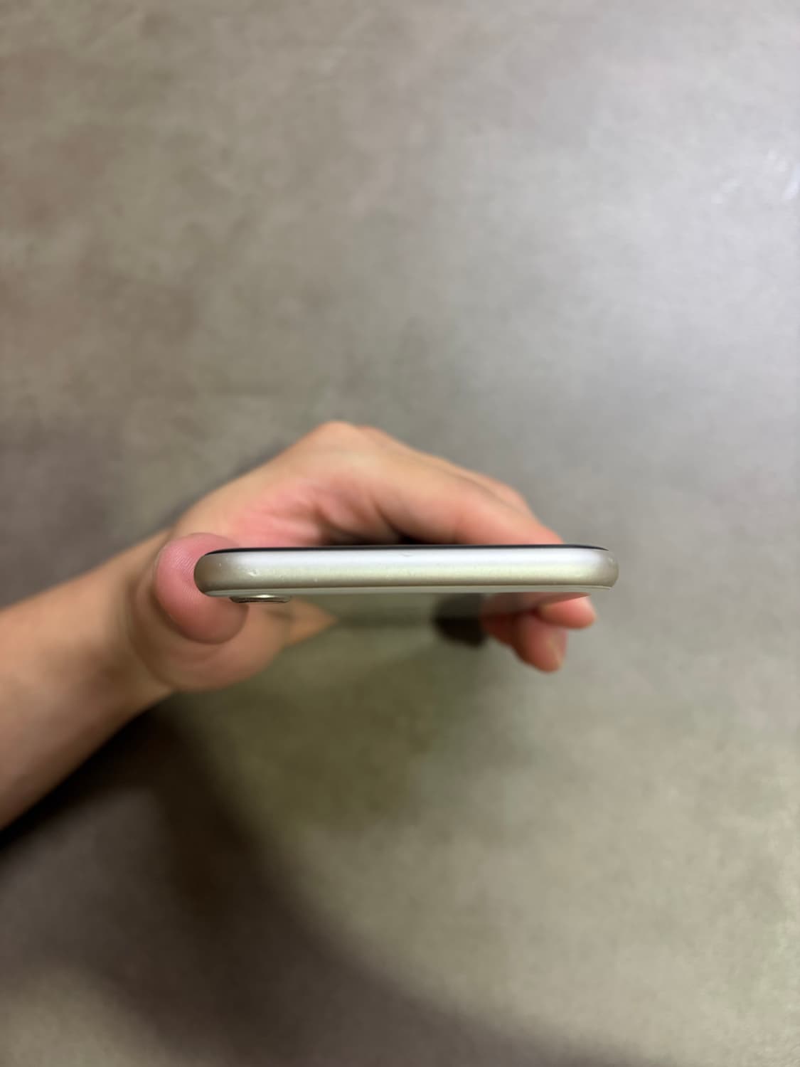 아이폰se3 스타라이트 128GB 상품이미지6