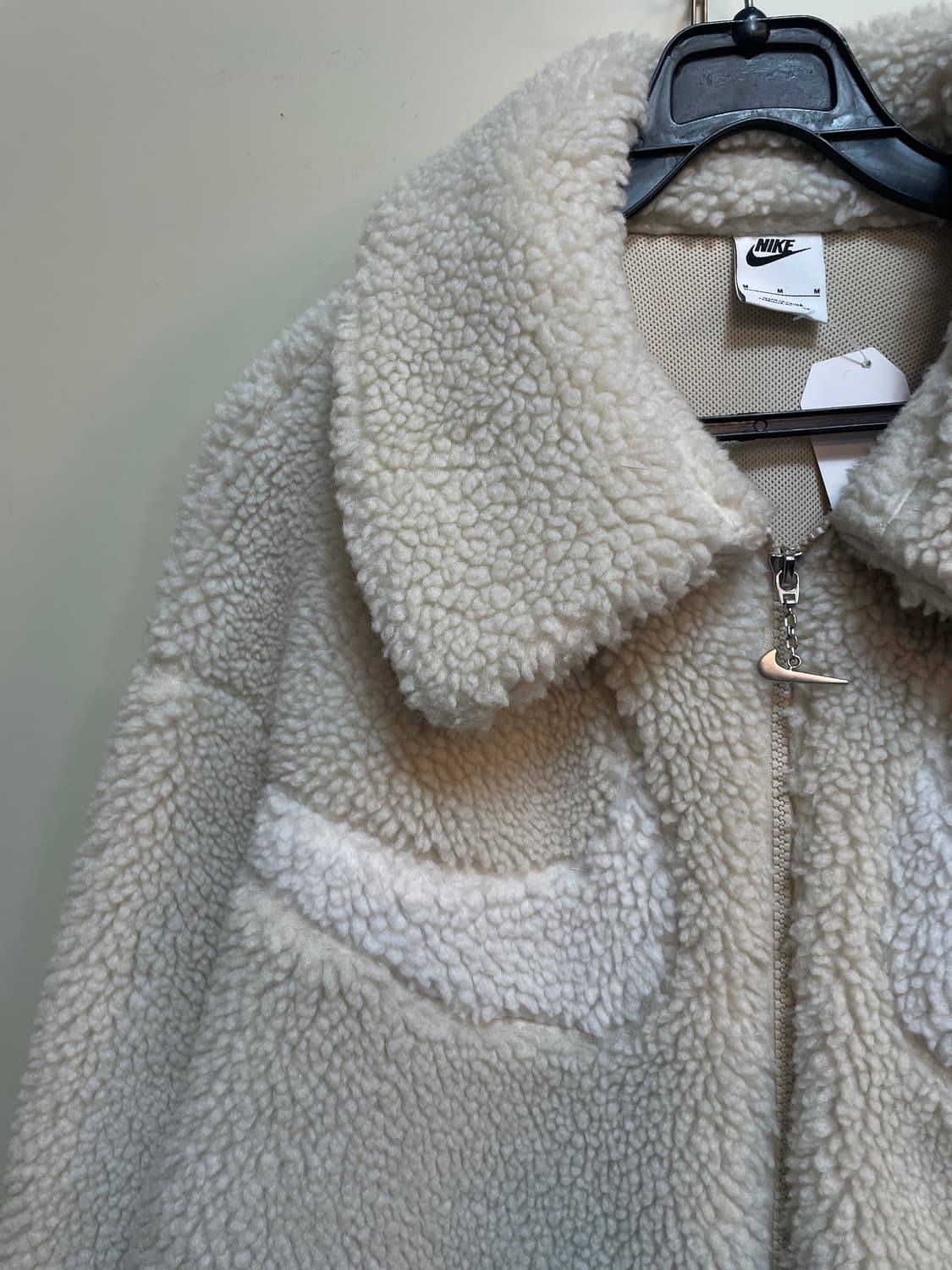 나이키 스우시 뽀글이 자켓 상품이미지3