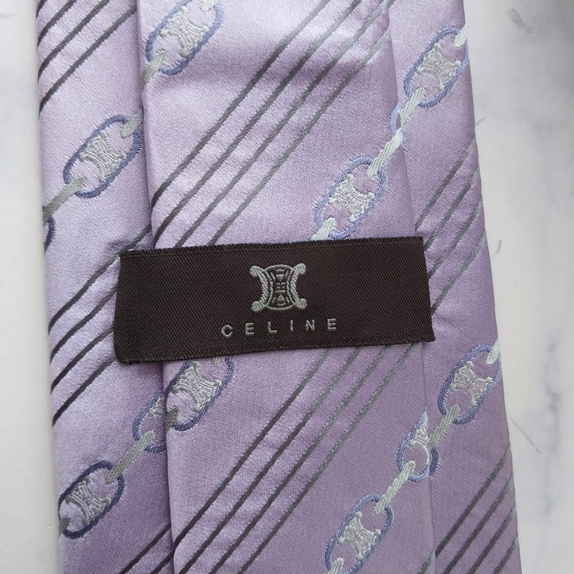 셀린느 실크 연보라 자수 패턴 넥타이 9.1cm A+등급 K2593
 상품이미지9