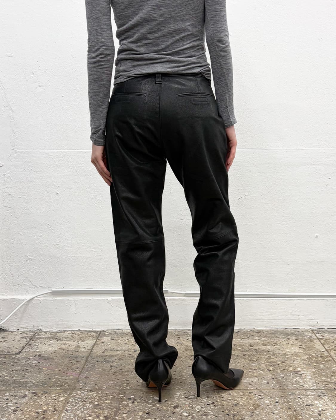 요시유키 코니시 고트스킨 레 팬츠 상품이미지2