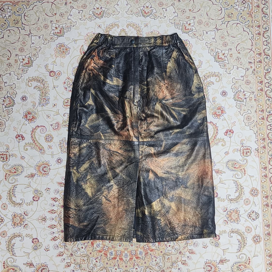유럽) 80s 데제레 리얼레더 빈티지 스커트
24-25 상품이미지1